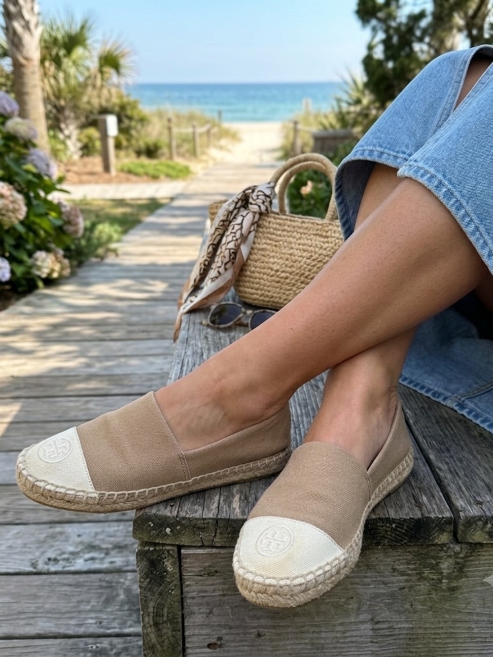 Tory Burch Canvas Espadrille Flats Tan Beige White Cap Toe Slip On Shoes Size 8M